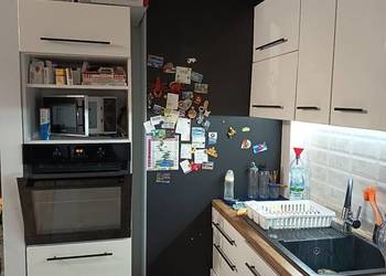 Słupek pod piekarnik biały połysk