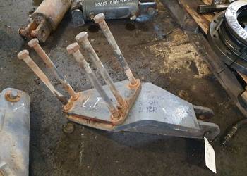 MOCOWANIE TRAKTOR NEW HOLLAND 8870 A LEWY TYŁ 86516069