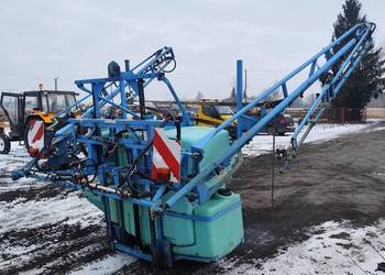 Opryskiwacz Berthoud 1000L 15 m belka rozkładana hydraulicznie bdb stan