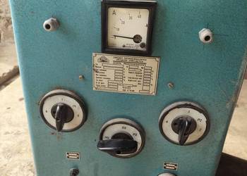 Prostownik Bester BZA 24/25