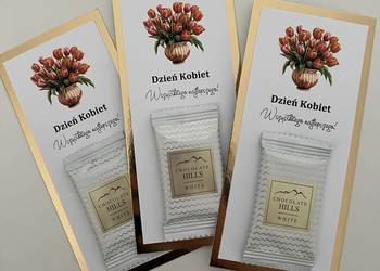 DZIEŃ KOBIET - czekoladki na złotej tafli