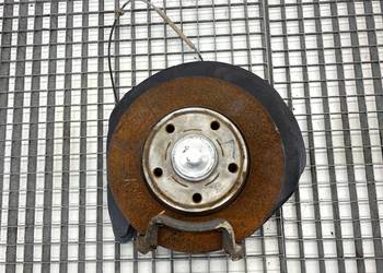 PIASTA TYŁ LEWA RENAULT TRAFIC III