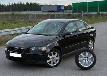 Volvo S40 II 2.4 Benzyna 140KM Skóry, 2x alufelgi i opony, prywatnie