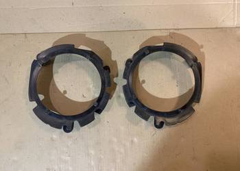 1U0035242 dystans mocowanie głośnika skoda octavia