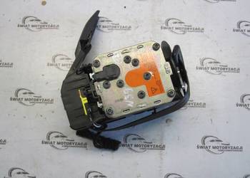 AUDI A5 8T 10r pas bezpieczeństwa lewy przód 8T8857705C