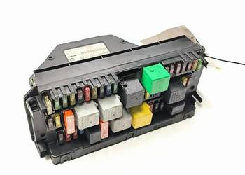 SKRZYNKA BEZPIECZNIKÓW MERCDES-BENZ W212 E350 A2129008307