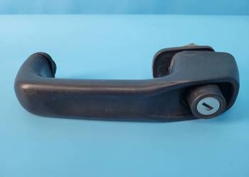 CASE IH PUMA 145 12r KLAMKA UCHWYT DRZWI 82029168