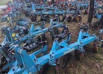 Pługi Kverneland Overum Agrolux Fiskars pług