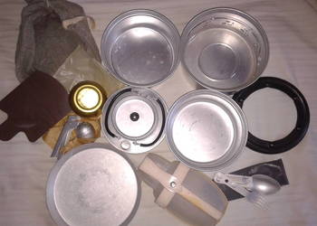 Komplet biwakowy turystyczny - kuchenka WISŁA, bidon, niezbędnik PRL