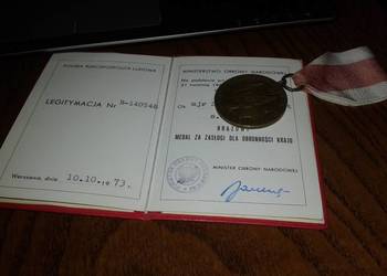 Medal brązowy za zasługi dla obronności kraju podpis Jaruzel