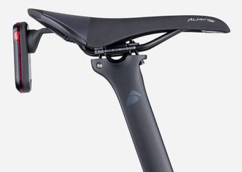 Uchwyt radaru do siodelka Fizik - Garmin Varia 515 (rozmiar M)