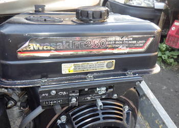 Kawasaki FE 250 Silnk Spalinowy  Przemyslowy kpl 25mm Hydraulika