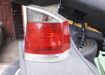Tylna lampa pasażera Opel Vectra C Hatchback