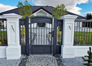 Piękne Stylowe Słupy Dworkowe, Pałacowe, Boniowane, Ogrodzenia Betonowe