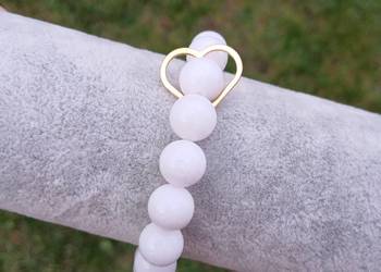 Bransoletka damska Agat biały z sercem, modna,elegancka