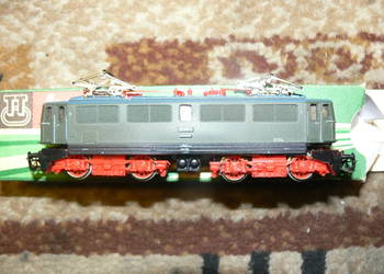 Lokomotywa Elektrowóz E 242 018-2 - BTTB- TT z okresu PRL ideał