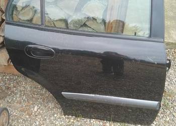 Drzwi prawe tył tylne Chevrolet Evanda 83L