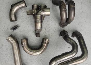 DUCATI MULTISTRADA V4S V 4 S 23r kolektory dekat sportowe AKRAPOVIĆ