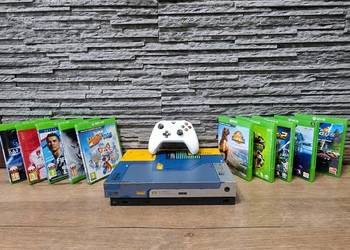 Xbox one (EDYCJA LIMITOWANA CYBERPUNK) 1TB +2 Pady oraz 10 płyt z grą Cyber