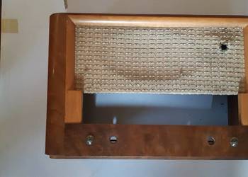 Obudowa starego odbiornika  radiowego_lampowego Obudowa starego odbiornika  radiowego_lampowego