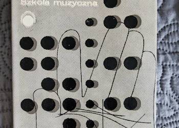 SZKOŁA MUZYCZNA John Updike SZKOŁA MUZYCZNA John Updike