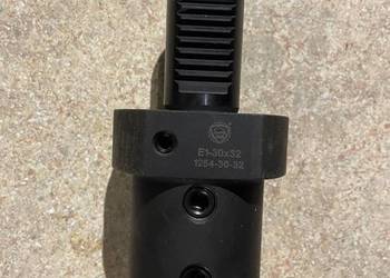 Oprawka zaciskowa VDI30 E1-30x32 BISON BIAL