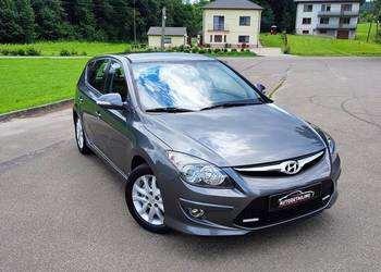Ładny nie zgnity Hyundai i30 1,4 benzyna z gazem LPG po lifcie 2011 rok Pol