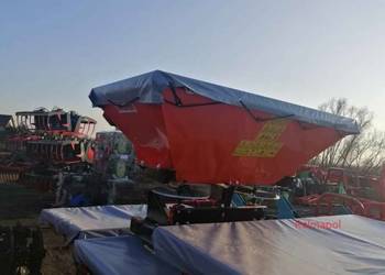 Rozsiewacz do nawozów DEMAROL