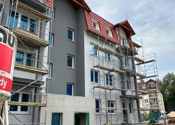Syndyk sprzeda używane rusztowanie typu BOSTA 70H