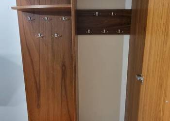 Szafka, wieszak na kurtki z szufladami okleina drewniana