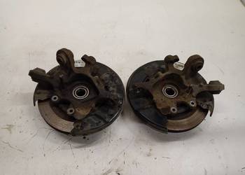 BMW E90 E91 Piasta zwrotnica tył prawa 6783666
