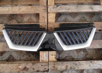 MITSUBISHI OUTLANDER II 07r grill atrapa 7450A037ZZ 7450A038