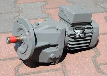 Motoreduktor kołnierzowy 0.18kw. 40obr./min. VEM