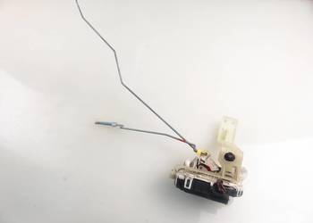 ZAMEK PRAWY PRZEDNI JEEP PATRIOT (MK74) P04589416AG