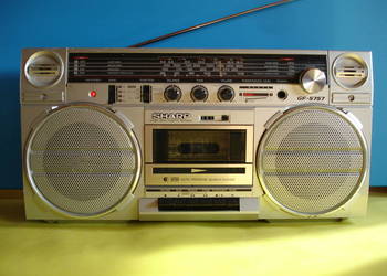 Radiomagnetofon SHARP GF-5757HG