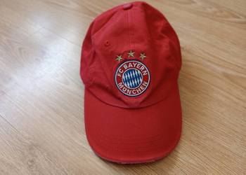 Czapka bejsbolówka BAYERN München - kolor czerwony