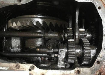 Massey Ferguson 6475 - Tylny Most WOM Obudowa Układ Planetarny Atak Talerz