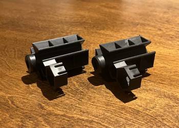 mocowanie płyty bagażnika bmw e60 7132300 bmw oe