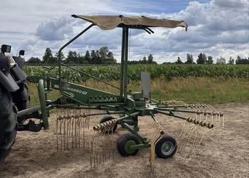 Zgrabiarka Krone Swardo 390