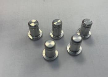 8X14 Bolec z rowkiem na pierscien osadczy A2