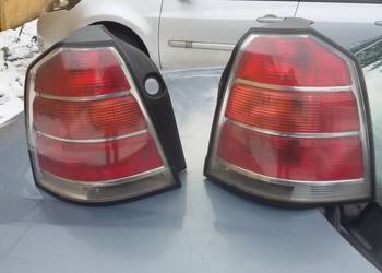 LAMPY TYLNE OPEL ZAFIRA B