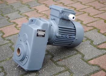 Motoreduktor 0.75kw. 28obr./min.. NORD.