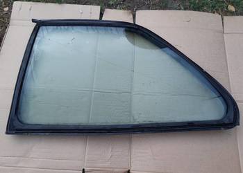 BMW E30 Szyba karoseryjna lewa tylna lewy tyl uszczelka