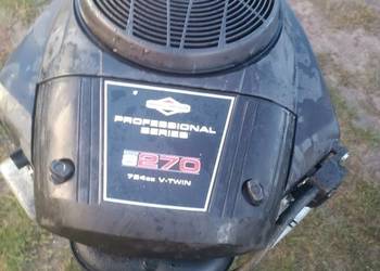 Kosiarka traktorek Silnik Briggs & Stratton V2  27hp