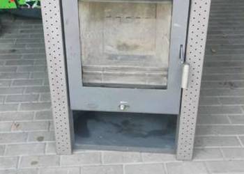 Kominek wolnostojący Fireplace Manhattan 9 kW – stan bardzo dobry