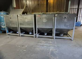 Zbiorniki do centralnego zasypu tworzyw sztucznych