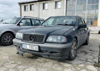 Mercedes C220CDI Esprit W202 uszkodzony