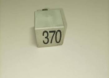 Przekaźnik 370 8D0 951 253  Audi a4 b5
