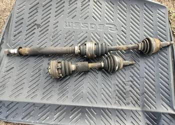 Półoś prawa lewa Alfa Romeo 147 1,6 16v Półoś prawa lewa Alfa Romeo 147 1,6 16v