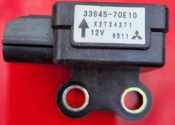 Suzuki Grand Vitara 99-05 Czujnik sensor uderzenia 33945-70E10